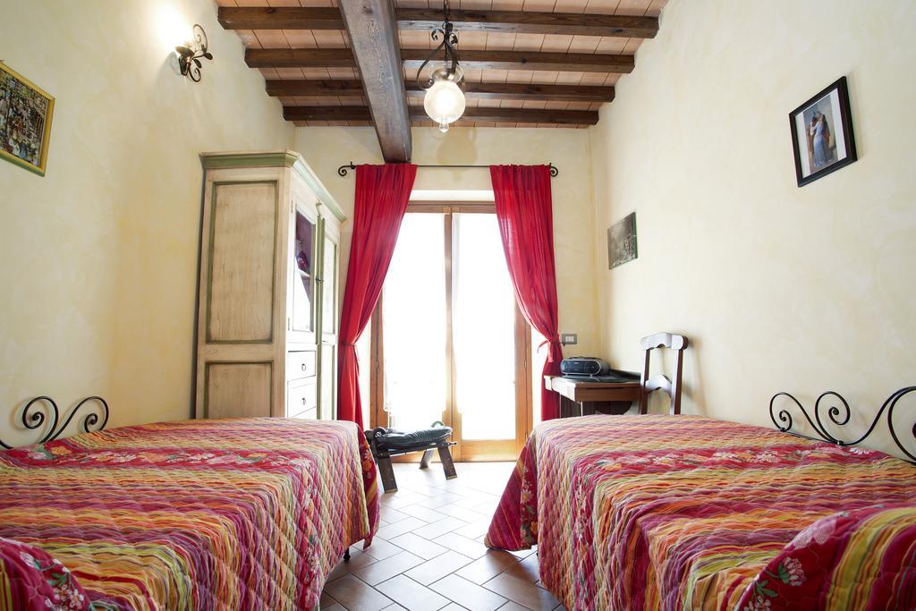 Vila Casa Sandro A Podere Pascianella Castelmuzio Pokoj fotografie